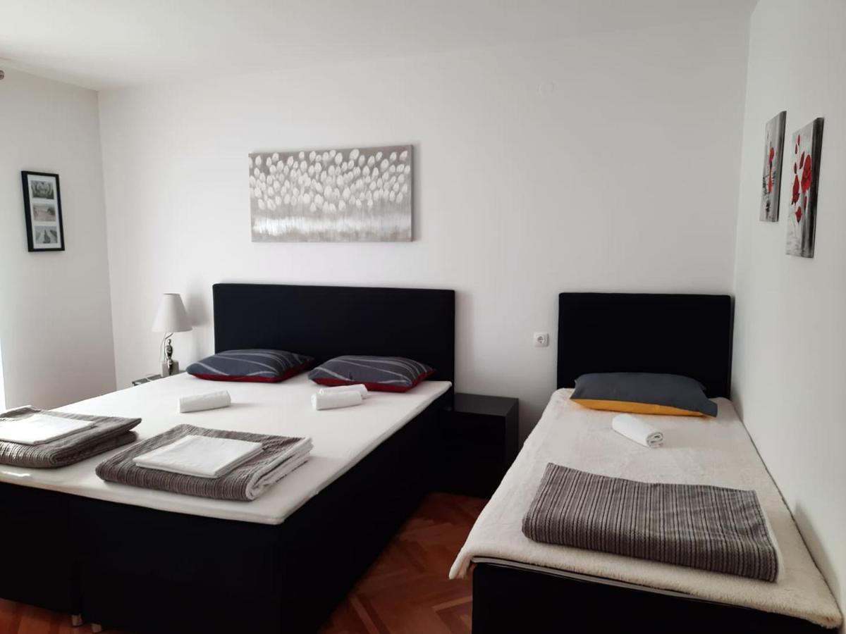 Apartments Rose Loboja Makarska Bagian luar foto