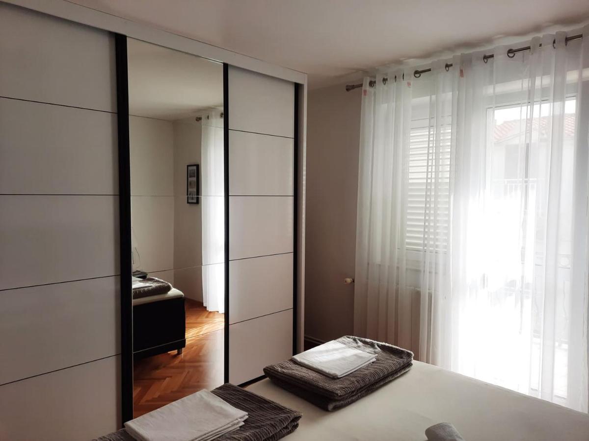 Apartments Rose Loboja Makarska Bagian luar foto
