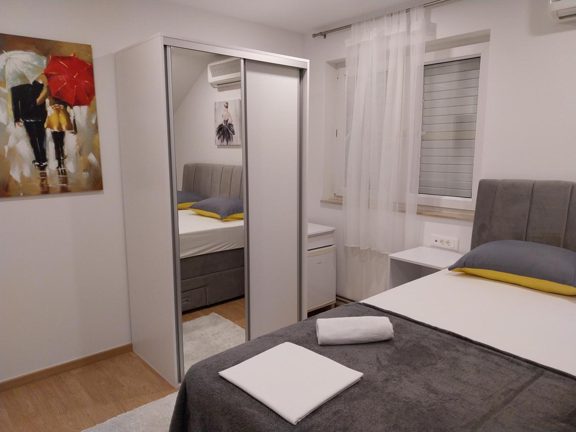 Apartments Rose Loboja Makarska Bagian luar foto